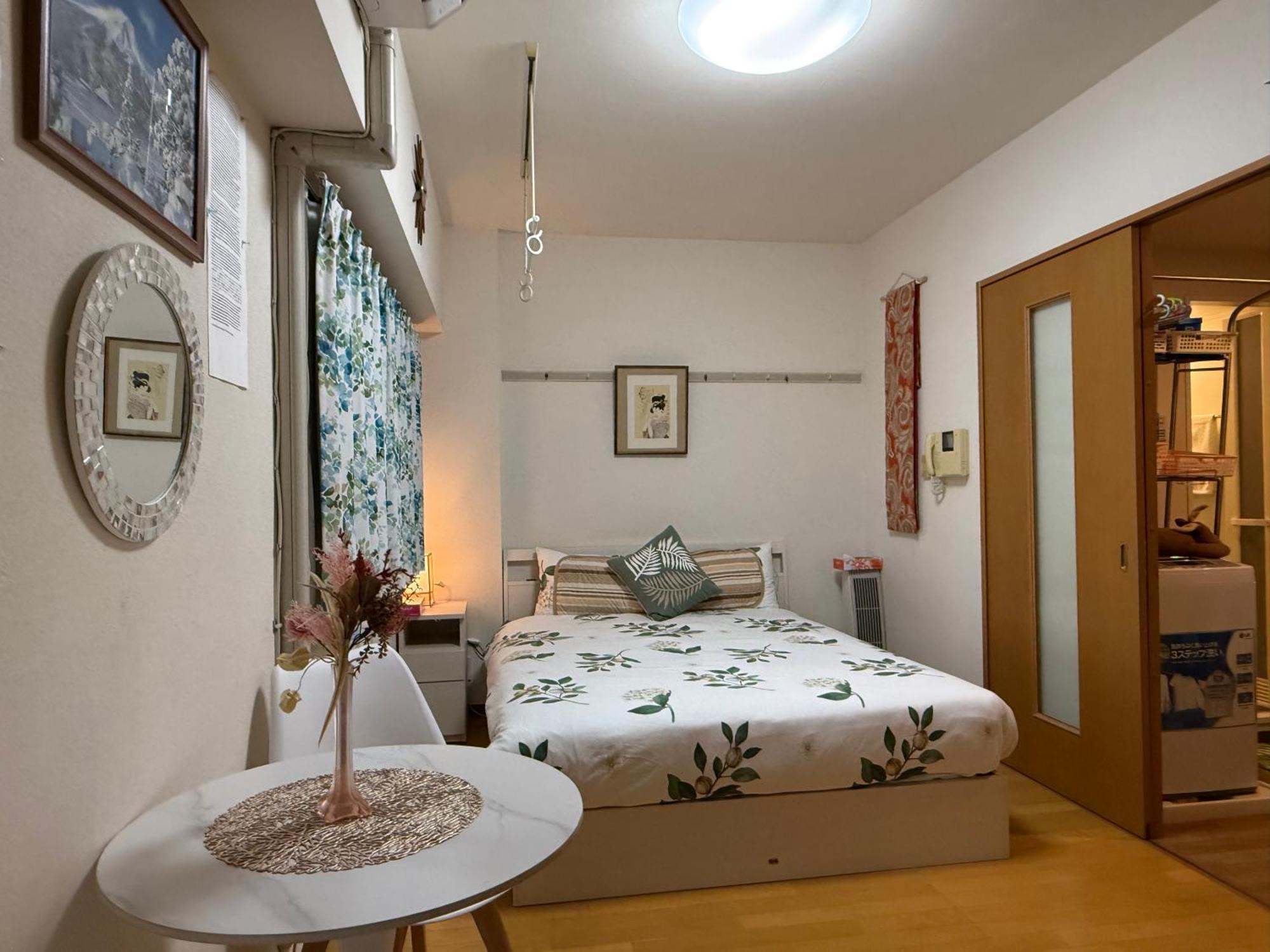 都心の家30 Square Meter King Size Bed With Stepping Rice Tóquio Exterior foto